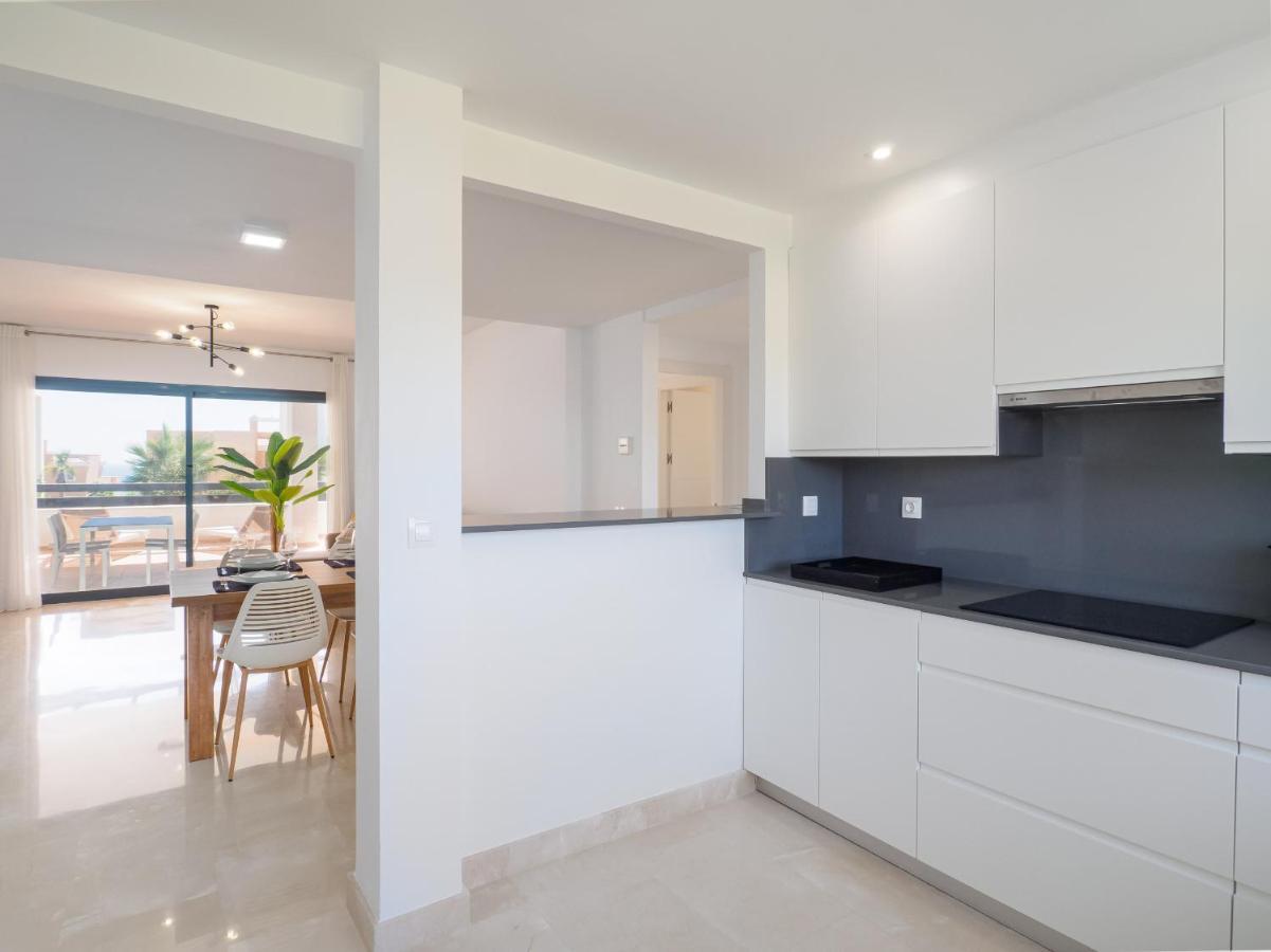 2306 - Brand New Apt, Walking Distance To Beach! カサーレス エクステリア 写真